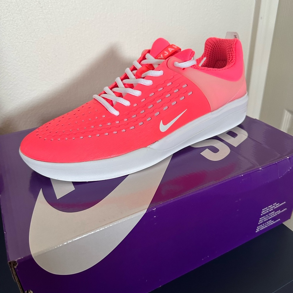 Nyjah free 3 collection - size 11